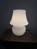 Vintage stijl opaline glazen paddenstoel tafellamp – Space Age silhouet