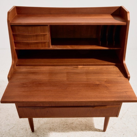 MK11143 Gerestaureerd Teakhouten Bureau – Wood (photo 7 of 17)