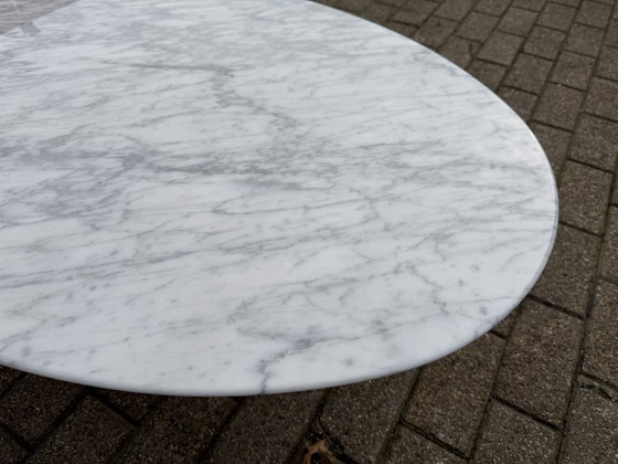 Image 1 of Original Knoll Tulip Eero Saarinen Oval Coffee Table in Carrara Marble