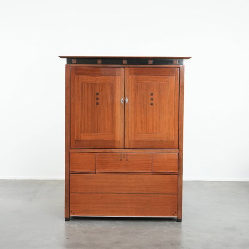 Art Deco design kast/ audio/ tv meubel van Schuitema uit de Decoforma serie 