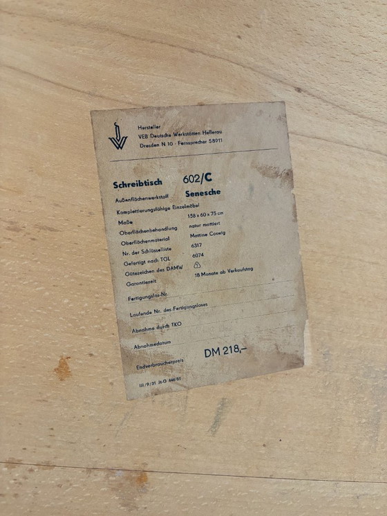 Image 1 of Scrivania vintage Hellerau / Serie 602 / Tavolo in legno / Scrivania da ufficio / Scrivania di metà secolo