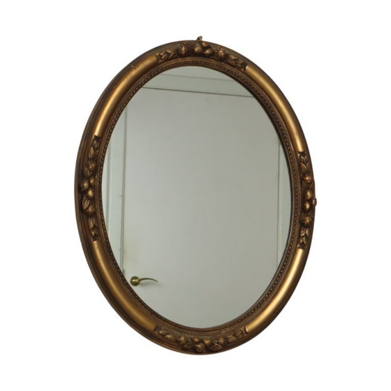 Image 1 of Espejo ovalado francés dorado de 58 cm