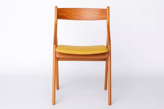 Image 1 of Chaise pliante vintage par Dyrlund, Danemark, 1960 Le prix est par chaise - 2 disponibles.  Une chaise pliante classique du Mid 