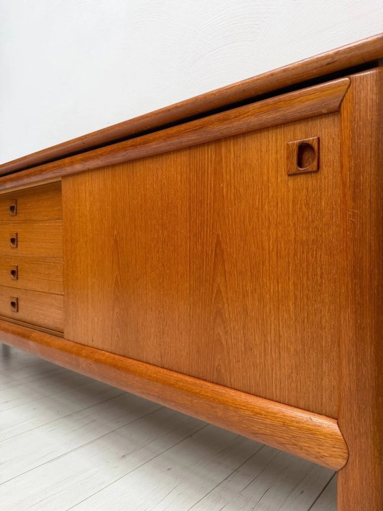 Credenza danese vintage in teak anni '60 attribuita a H.W. Klein per Bramin – Credenze, Legno (photo 3 of 14)