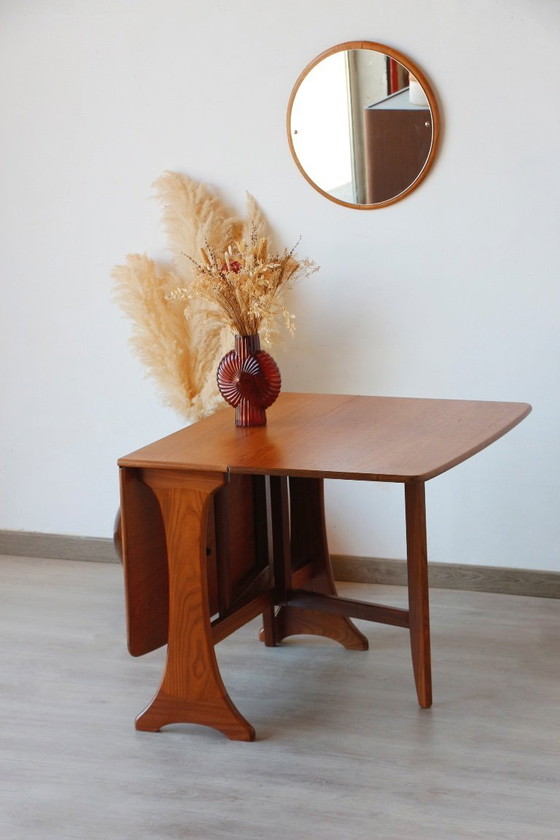Image 1 of G-Plan opklapbare Scandinavische teakhouten tafel
