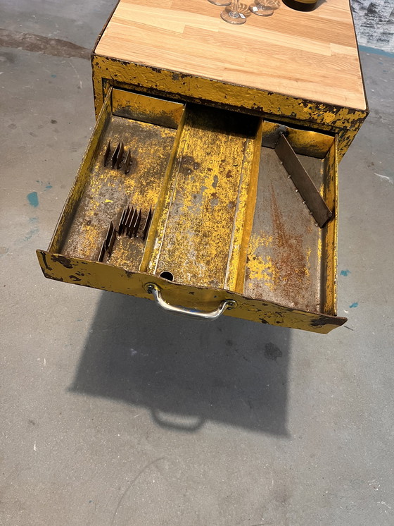 Image 1 of Industriële Laden Kast op Wielen