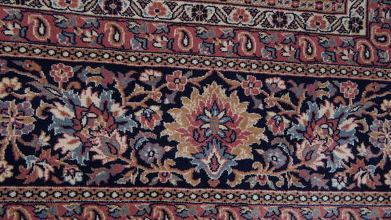 Image 1 of Vloerkleed Met Roze En Blauwe Kleuren 302x208cm