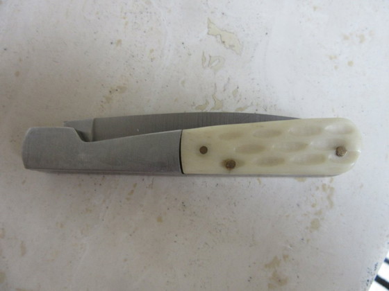 Image 1 of Vendetta Korsisches Taschenmesser, Klappmesser aus A20-Stahl und Knochen, mit Mohrenkopf- und Wildschweinmotiven, Vintage