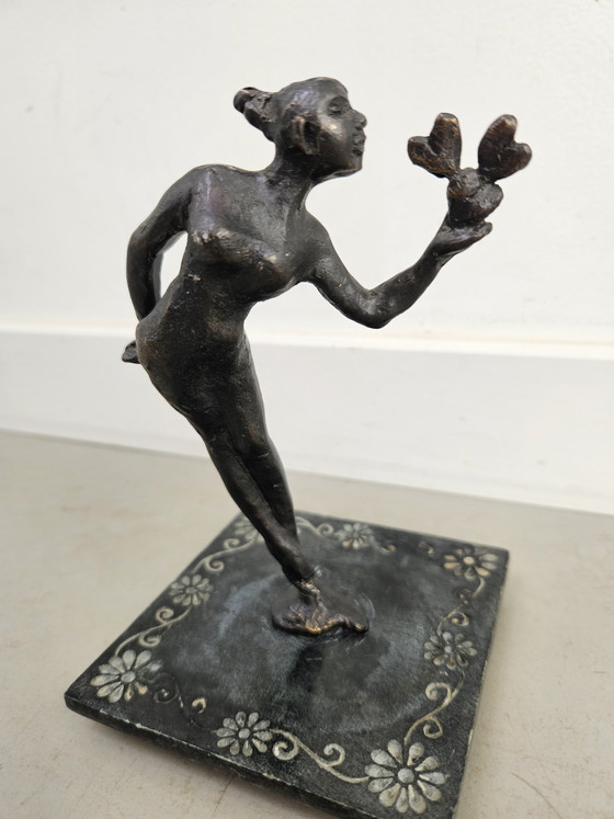 Image 1 of Vintage Bronzen beeld "Dansende Liefde" 