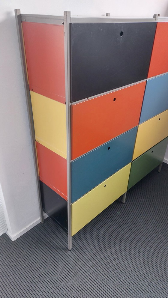 Image 1 of Gispen 663 wandkast ontwerp Wim Rietveld 1950