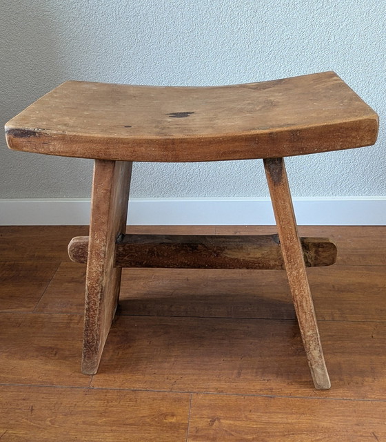 Image 1 of Suar Stool. Teakhout kruk Japan 