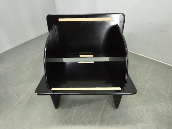 Image 1 of Par de sillones italianos de estilo era espacial, lacados en negro, década de 1970.