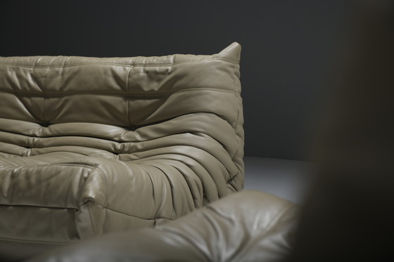 Image 1 of Magnifique Togo original (2011) en cuir kaki par Michel Ducaroy - Ligne Roset