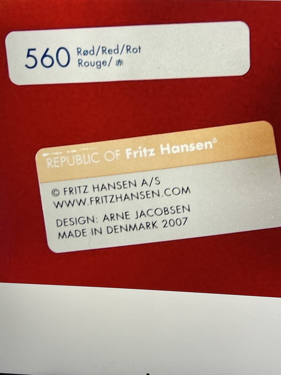 Image 1 of 6 Butterfly chairs ‘Series 7’ by Arne Jacobsen for Fritz Hansen.