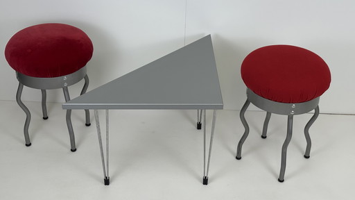 Eighties sitting/reading corner set Pin Age eighties URI stool