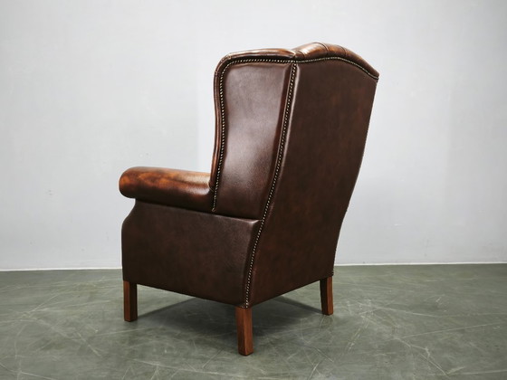 Poltrona Chesterfield contemporanea in pelle con schienale alto, realizzata a mano, anni 2010. – Poltrone (photo 12 of 17)