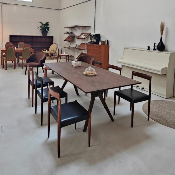 Image 1 of Table à manger Kajse