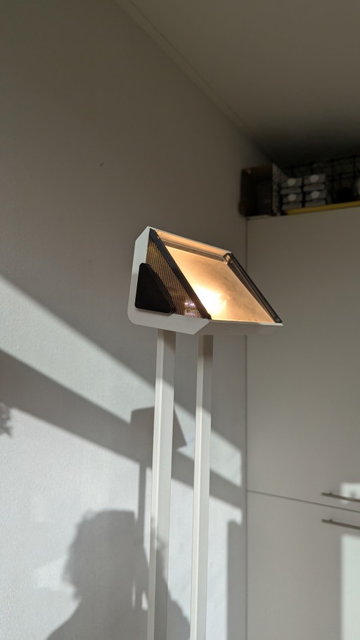 Philips sculpturale vloerlamp met dimmer uit de jaren 80, postmodernistisch van aard.