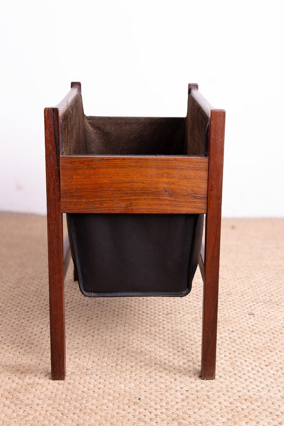 Image 1 of Revistero danés de palisandro y cuero, 1960.