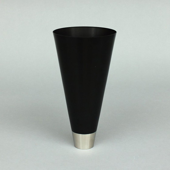 Image 1 of Myranda Brugge (1957) black KS vase, for Designum, 1981 in original packaging 