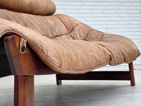 Image 1 of Anni '70, design norvegese di Jan Erik Lindgren, divano a due posti modello "Amazon".