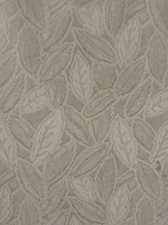 Garde-robe des années 1950 – Étagères murales, Textile, Metal (photo 8 of 13)