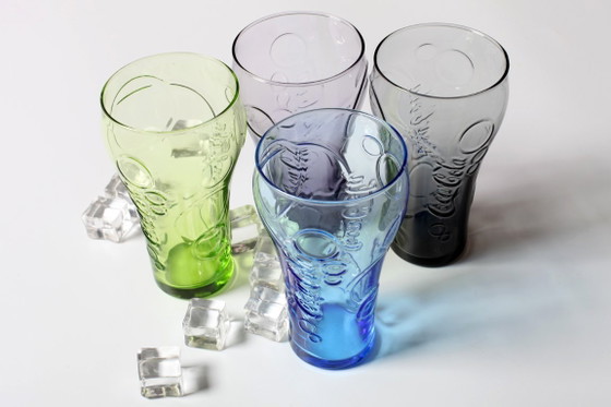 Image 1 of Set van 4 vintage kleurrijke Coca-Cola glazen / McDonald's / Luminarc
