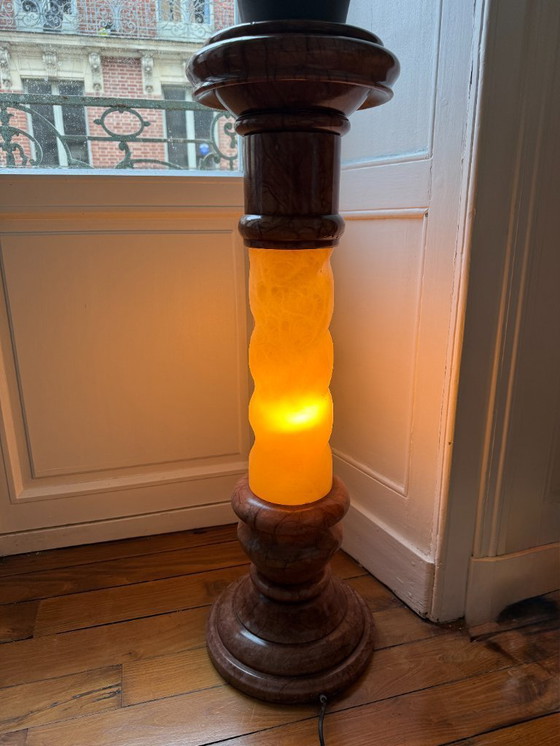 Image 1 of Colonna luminosa/supporto in alabastro