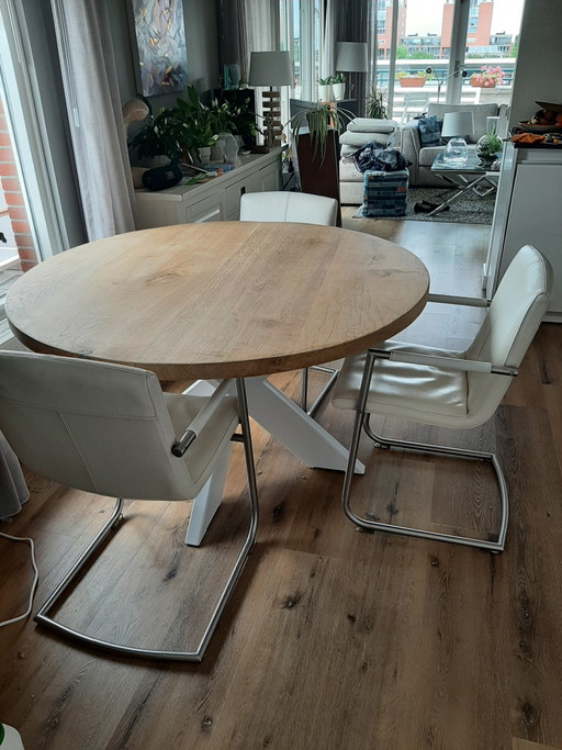 Tablero de mesa de comedor redondo nuevo de roble macizo de 135 cm. Sin base. – eettafels, Wood (photo 2 of 5)