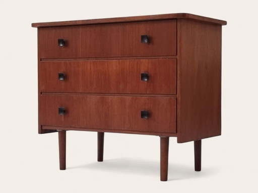 Cómoda de mediados de siglo