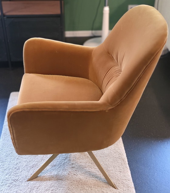 Poltrona lounge Dutchbone Robusto – giallo senape/velluto – Poltrone, Metal, Velvet (photo 4 of 7)
