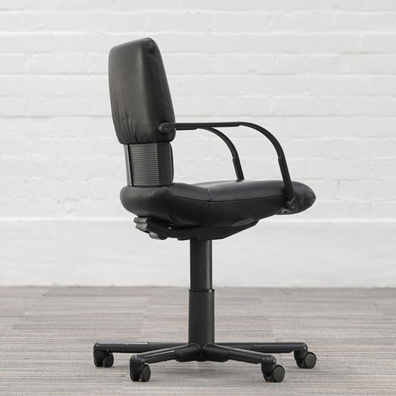 Image 1 of Vitra Figura Bureaustoel