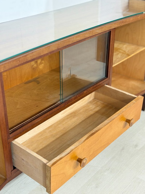 Image 1 of Vintage ladekast / Dressoir uit het midden van de vorige eeuw / Laag dressoir uit de jaren 60