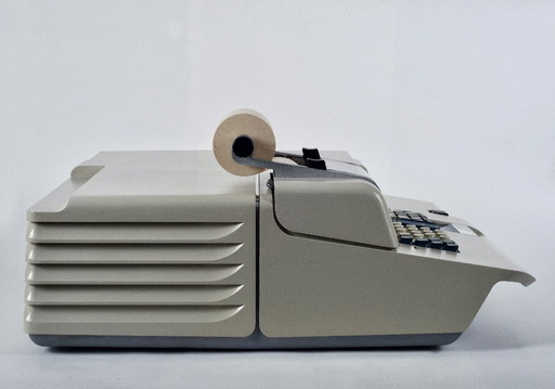ORDENADOR DE SOBREMESA Mario Bellini 'Programma 101' Olivetti 1965