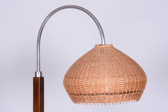 Restored Art Deco Floor Lamp, by J. Halabala for UP Závody, Walnut, Czech, 1930s – Floor lights, Wood, Chrome (photo 9 of 15)