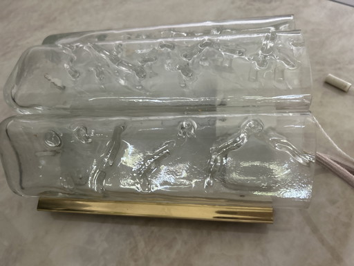 Lampe à incandescence en verre et en plastique