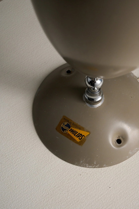 Set di 2 lampade coniche direzionali da parete o soffitto Philips, Belgio, ca. anni '50, Applique, Metallo (foto 3 di 6)