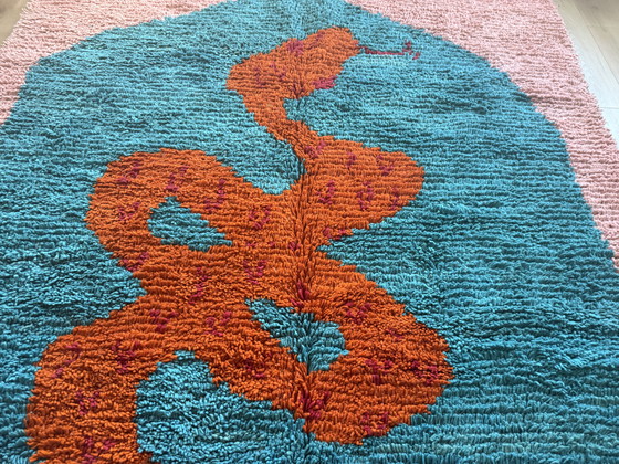 Image 1 of Tappeto monumentale in lana fatto a mano con motivo a serpente – 325 × 204 cm