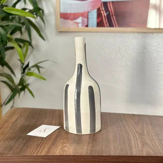 Gestreifte graue Flaschen-Artisan-Vase – Vasen, Bohemian (photo 5 of 5)