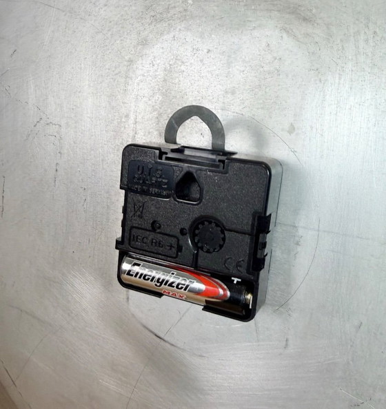 Image 1 of Große industrielle Bakelit-Fabrikwanduhr von Pragotron, 1960er Jahre