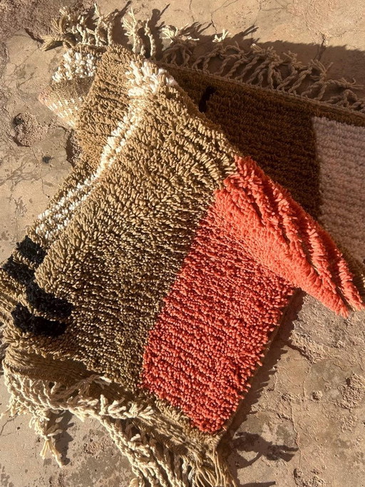 Small Traditional Handmade Berber Rug 100/200 cm – Ahrend, vloerkleden en tapijten, Wool (photo 2 of 6)