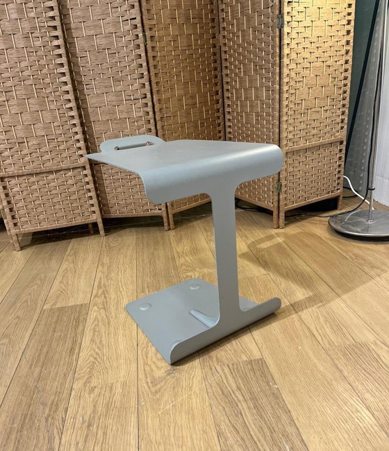 Image 1 of Design on Stock T-Tray Bijzettafel Grijs Design