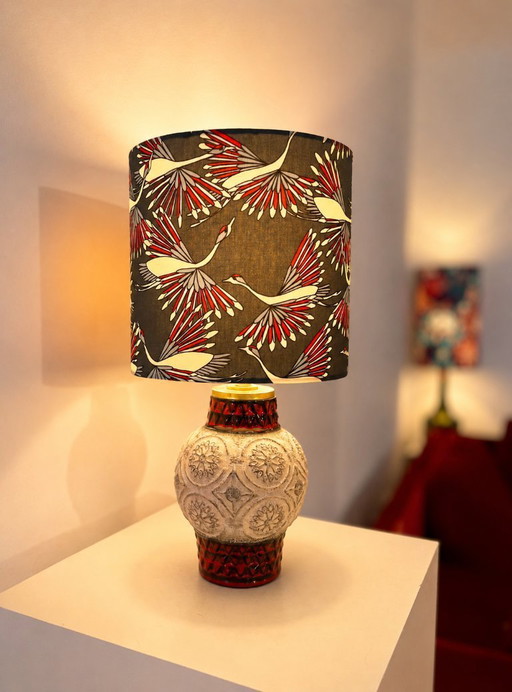 Upcycling : Lampe de table fabriquée à partir d'un vase en céramique Bay - Design de Bodo Mans - Forme 62 - 17