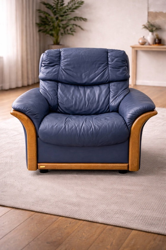 Image 1 of Ekornes Stressless — Lot de 4 fauteuils pivotants réglables — Cuir bleu et hêtre