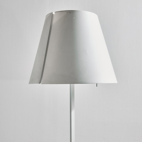 Image 1 of MK11663 Melampo Mega vloerlamp van Adrien Gardère voor Artemide