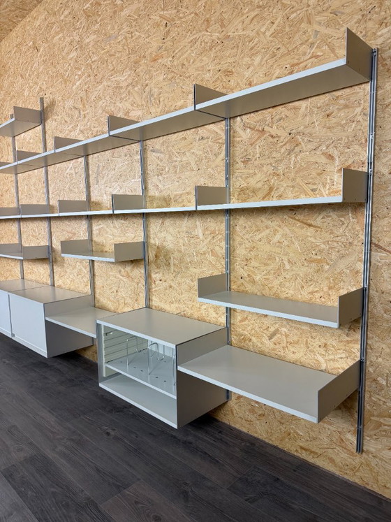 Jaren 60 70 Wandrek Wall Unit van Dieter Rams voor Vitsoe 606 – Metal (photo 9 of 22)