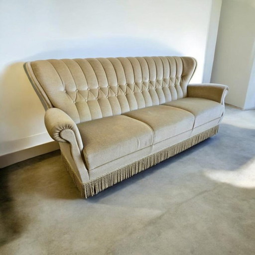 Poltrona/divano vintage beige con frange. SPEDIZIONE GRATUITA