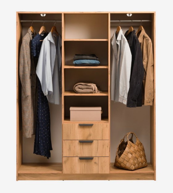 Image 1 of Kledingkast | JYSK