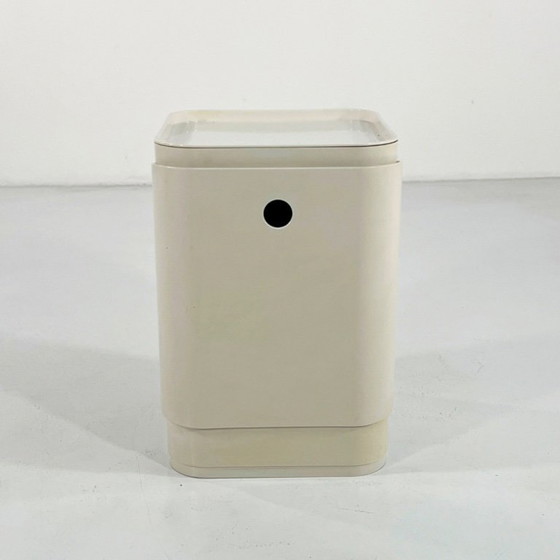 Image 1 of Cesto de ropa blanco de Anna Castelli para Kartell, años 70
