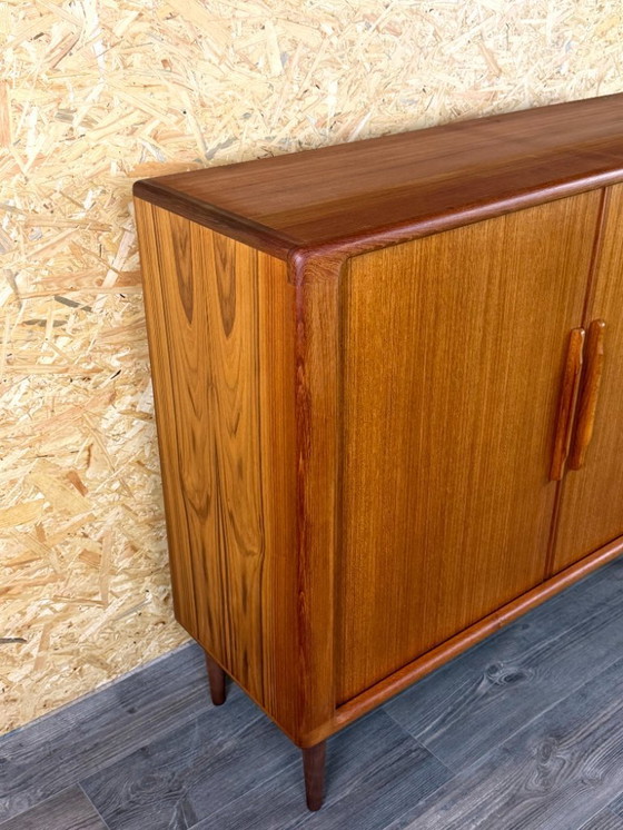 Image 1 of Teakhouten dressoir/credenza uit de jaren 60/70, Deens modern design, Denemarken